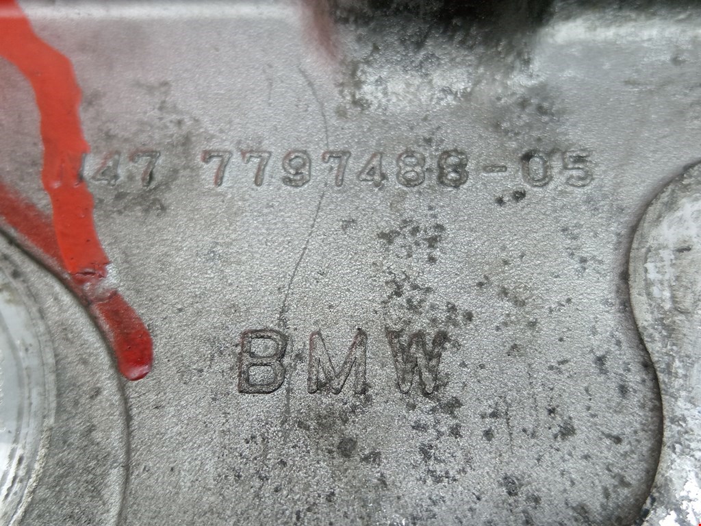 Крышка двигателя задняя BMW 5er 5 серия E60/E61 2003-2010