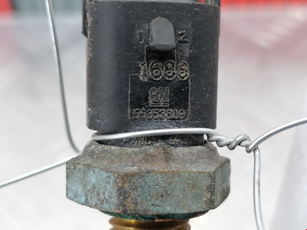 Датчик температуры (охлаждающей жидкости) OPEL Astra H/Family 2004-2015