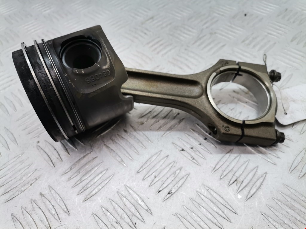 Поршень с шатуном BMW 1er E81\E87 2004-2011
