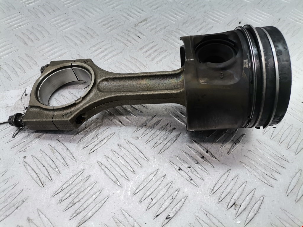 Поршень с шатуном BMW 1er E81\E87 2004-2011