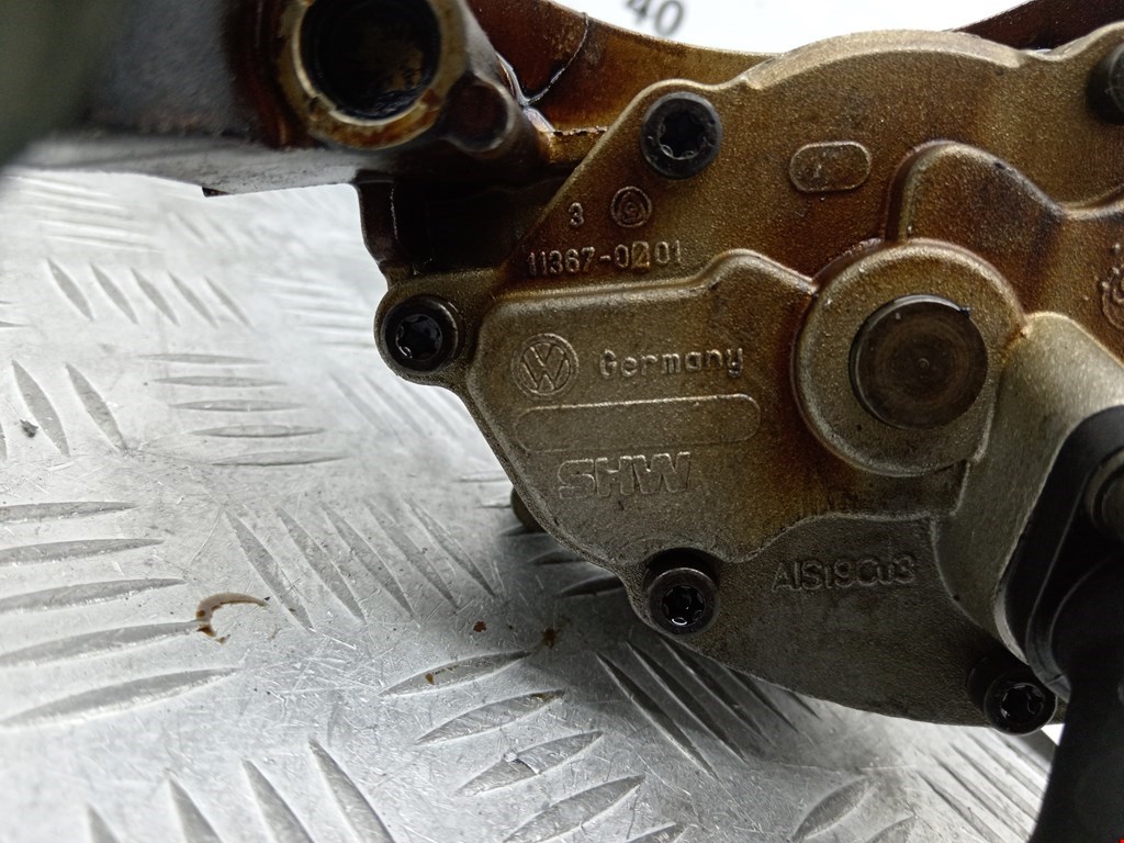 Насос масляный VOLKSWAGEN Eos 2006-2015