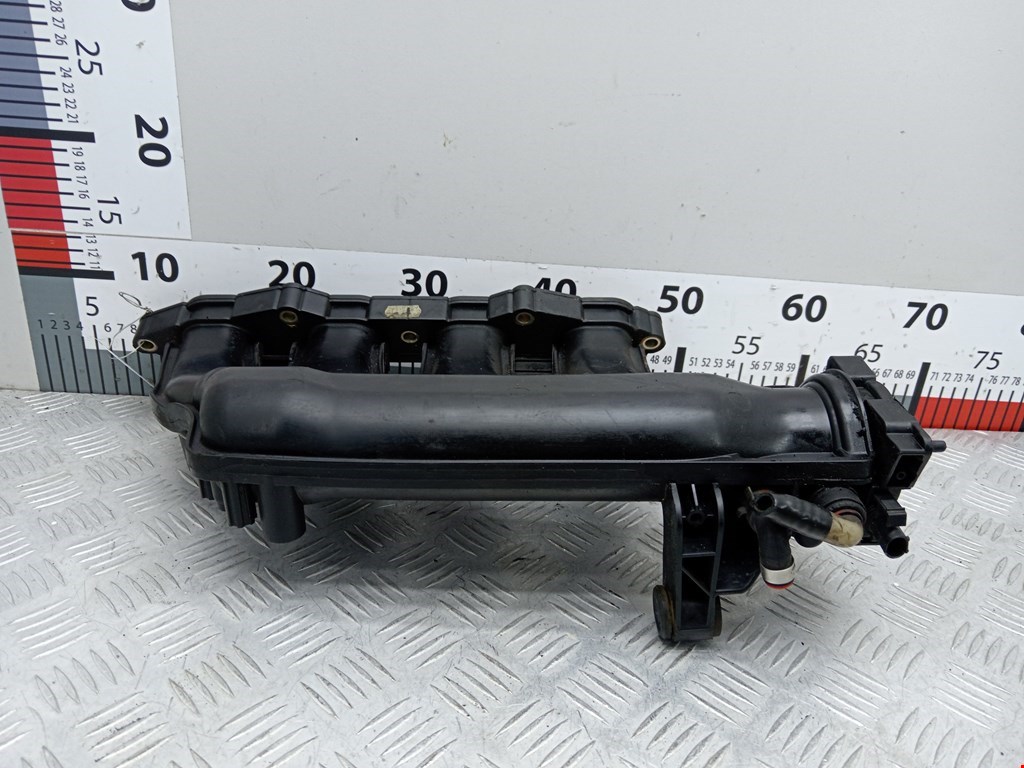 Коллектор впускной MERCEDES-BENZ C-Class C-klasse W203 2000-2007