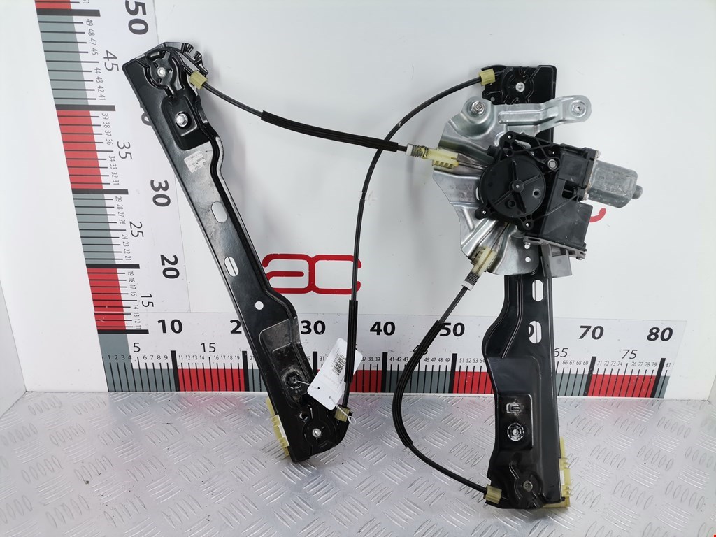 Стеклоподъемник электрический двери передней левой Opel Astra J (2009-2018)