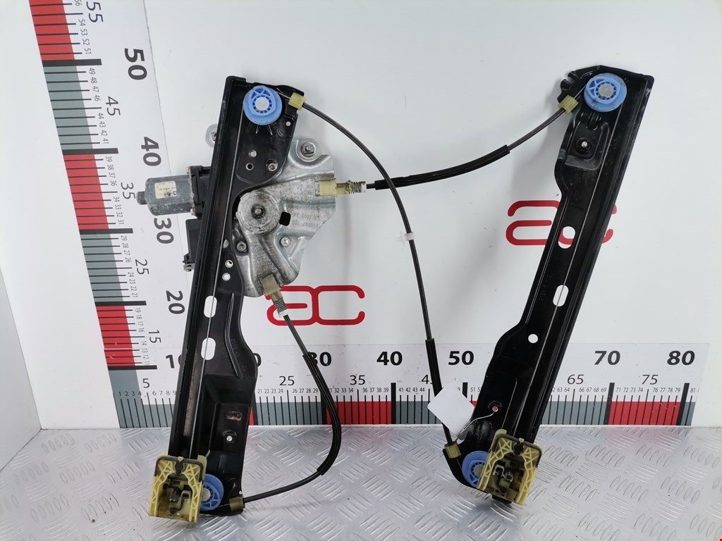 Стеклоподъемник передний левый OPEL Astra J 2009-2017