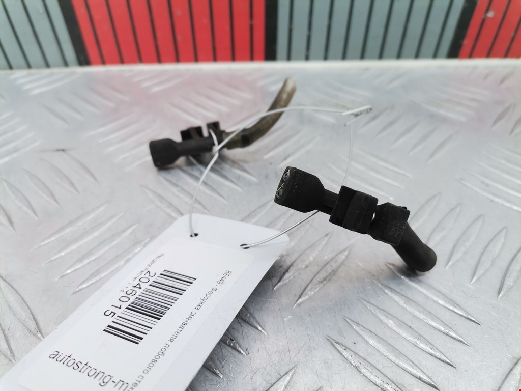 Форсунка омывателя лобового стекла PEUGEOT Partner 1996-2009