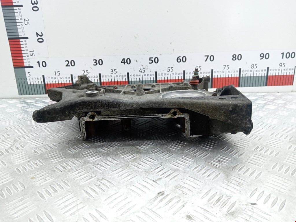 Крышка двигателя передняя MERCEDES-BENZ C-Class C-klasse W203 2000-2007