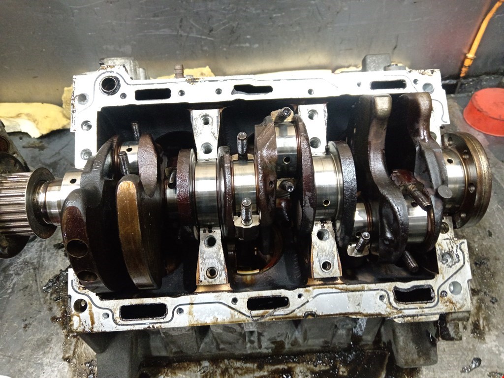 Блок цилиндров RENAULT Espace 1997-2003