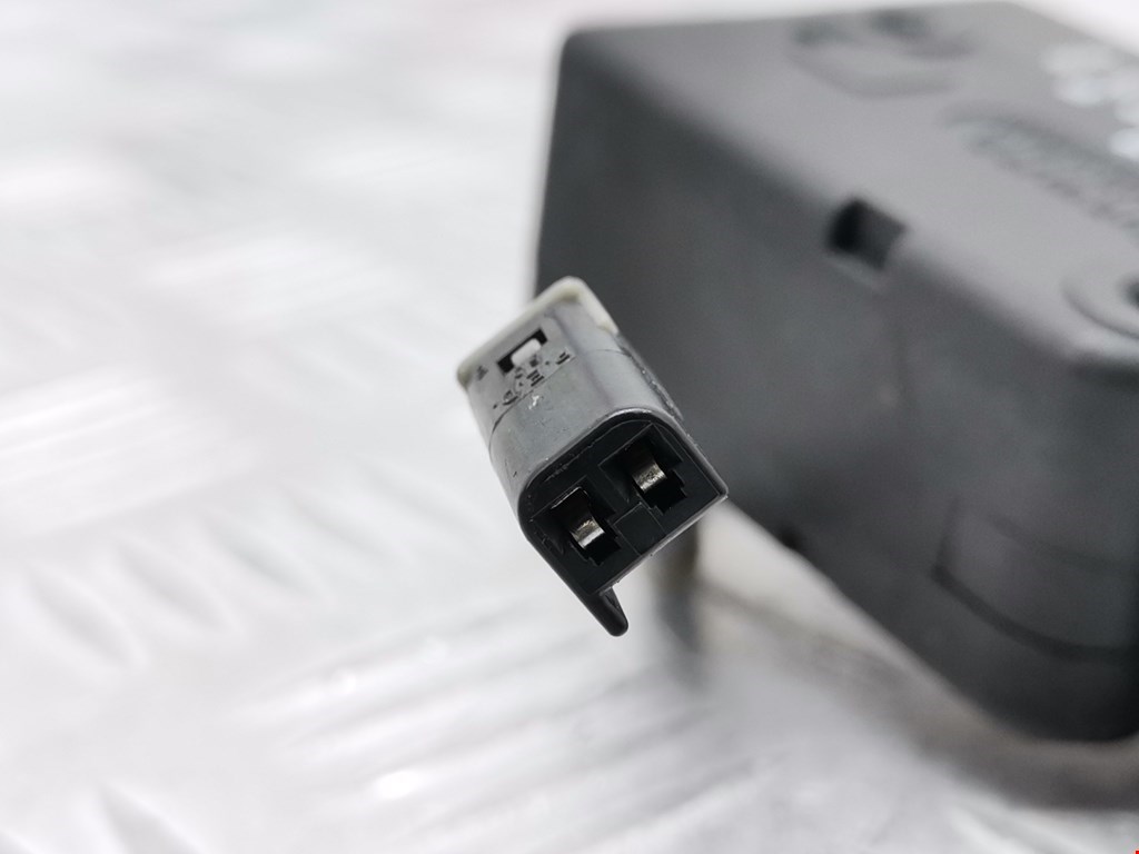 Активатор замка бензобака OPEL Astra G 1998-2005