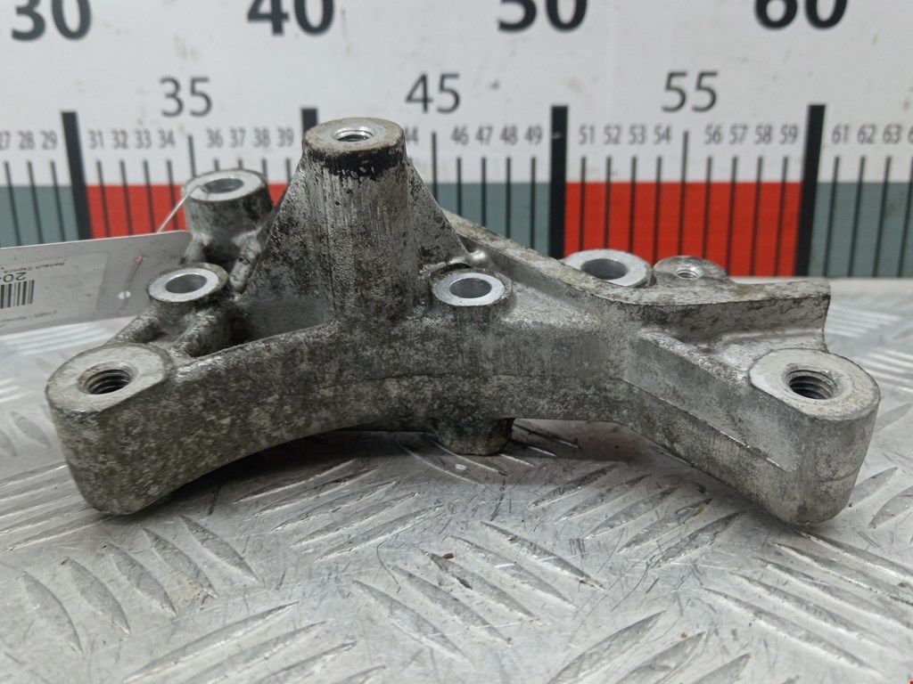 Кронштейн генератора RENAULT Espace 1997-2003