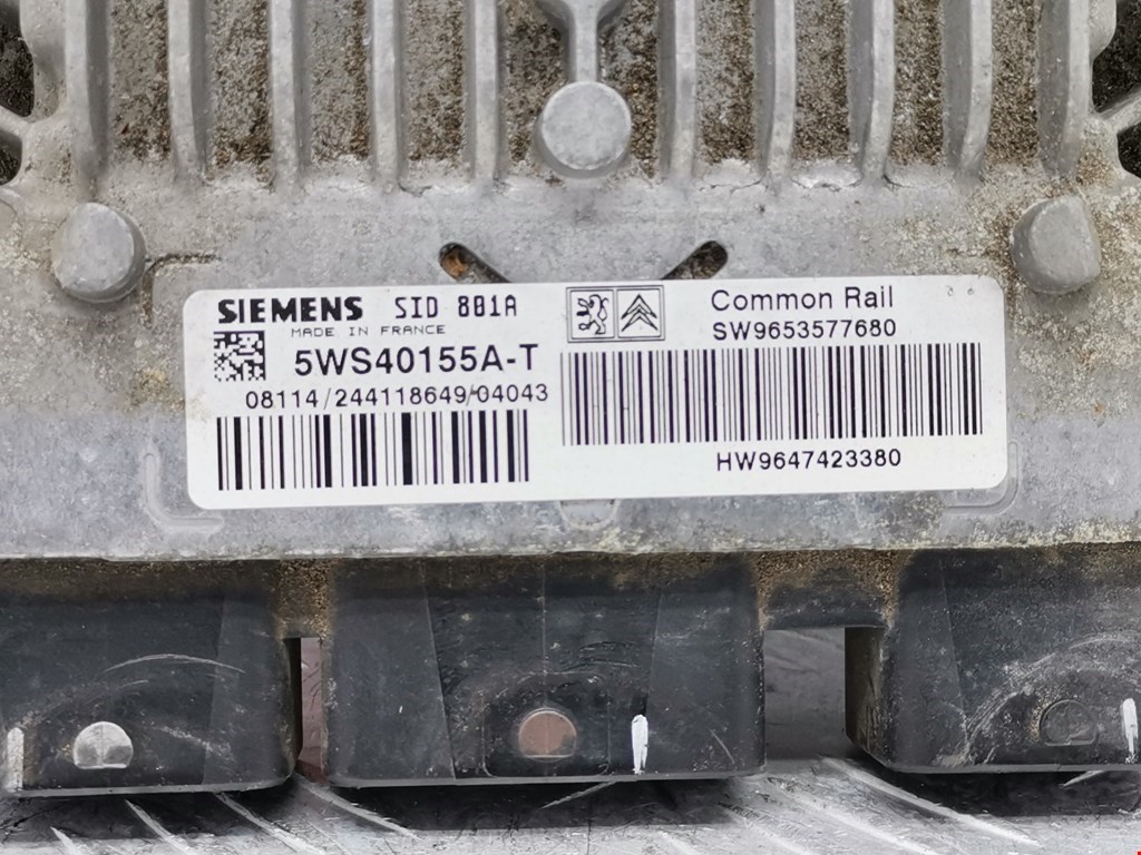 Блок управления двигателя (ЭБУ) CITROEN Berlingo 1996-2012