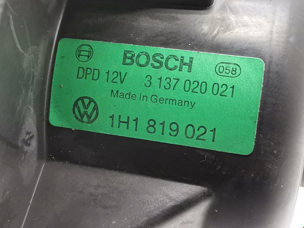 Моторчик (мотор) отопителя салона VOLKSWAGEN Golf III 1991-1997