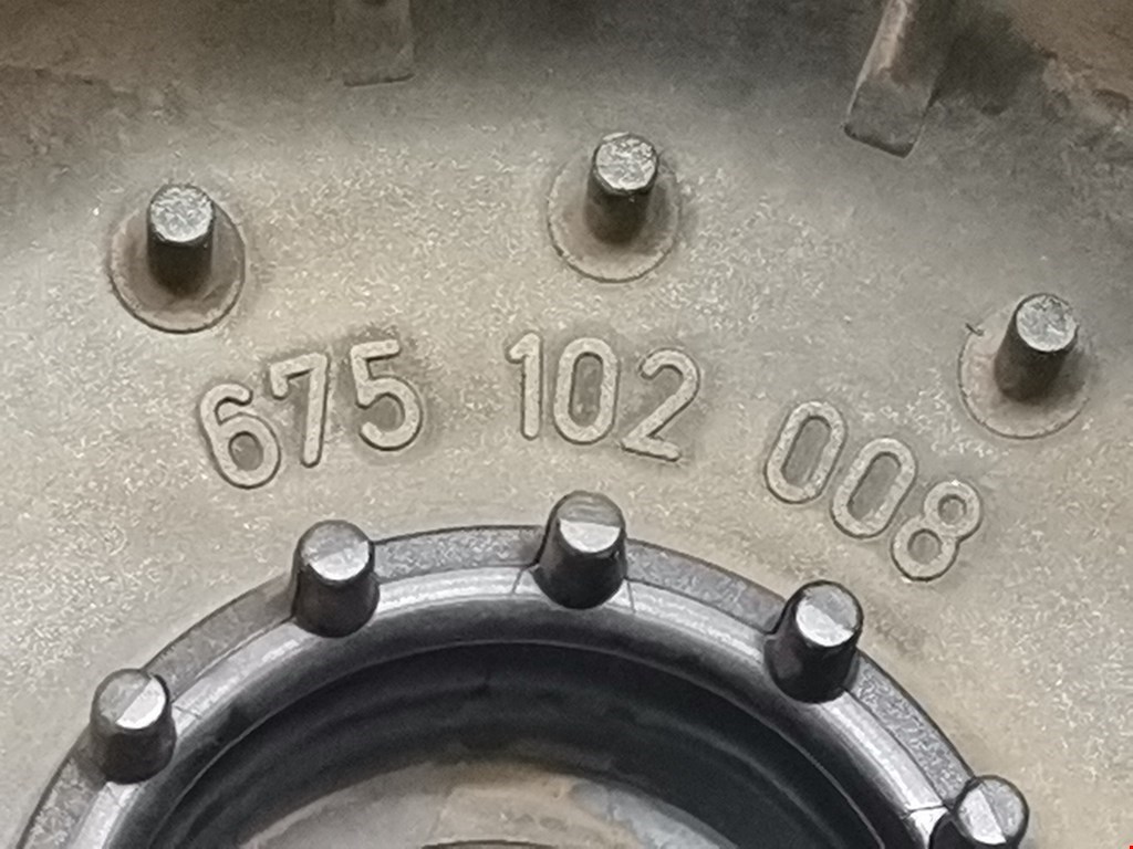 Крышка масляного фильтра VOLKSWAGEN Touran 2003-2010