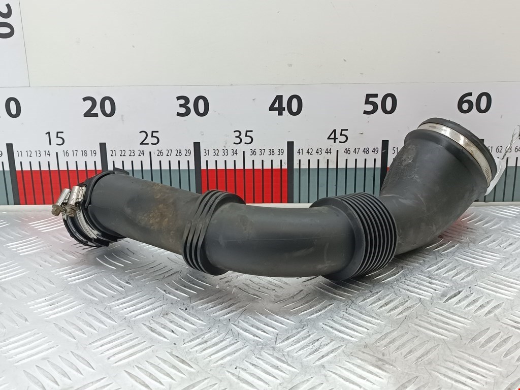 Патрубок воздушного фильтра FORD Focus II 2005-2011