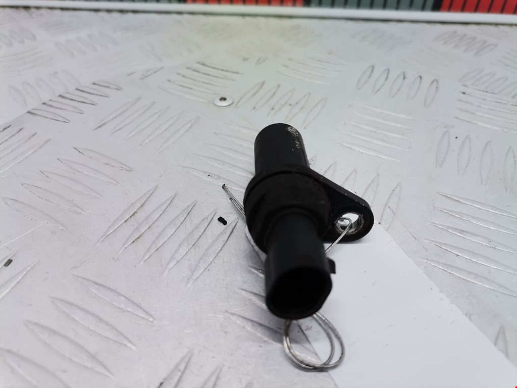 Датчик положения коленвала FIAT Grande Punto 2005-2009