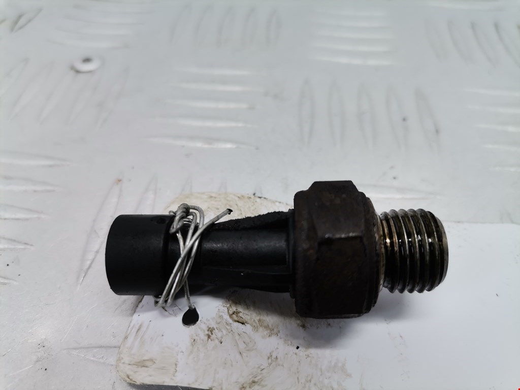 Датчик давления масла FIAT Grande Punto 2005-2009