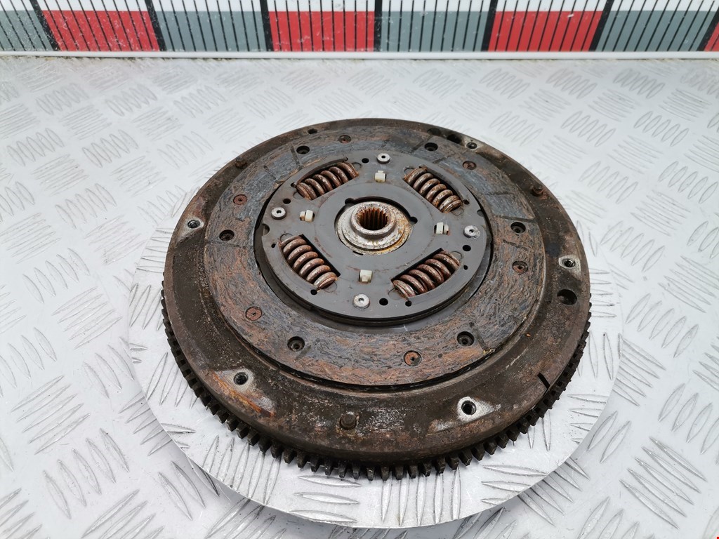 Маховик (демпфер сцепления) FIAT Grande Punto 2005-2009