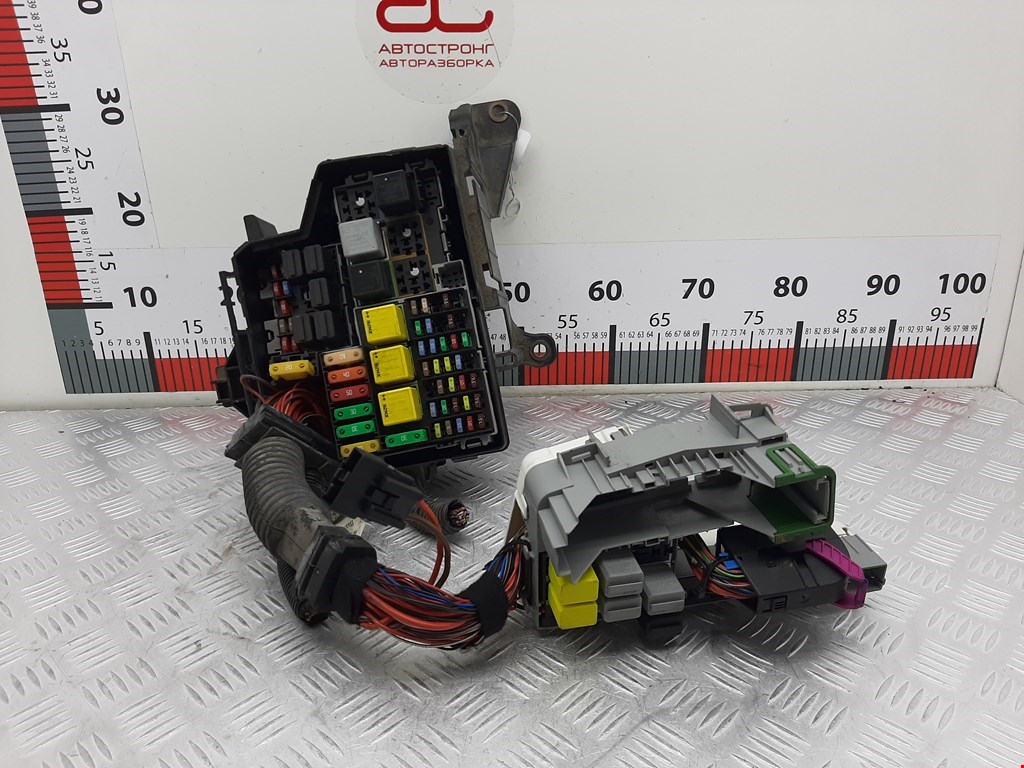 Датчик уровня в бачок омывателя OPEL Tigra B 2004-2009