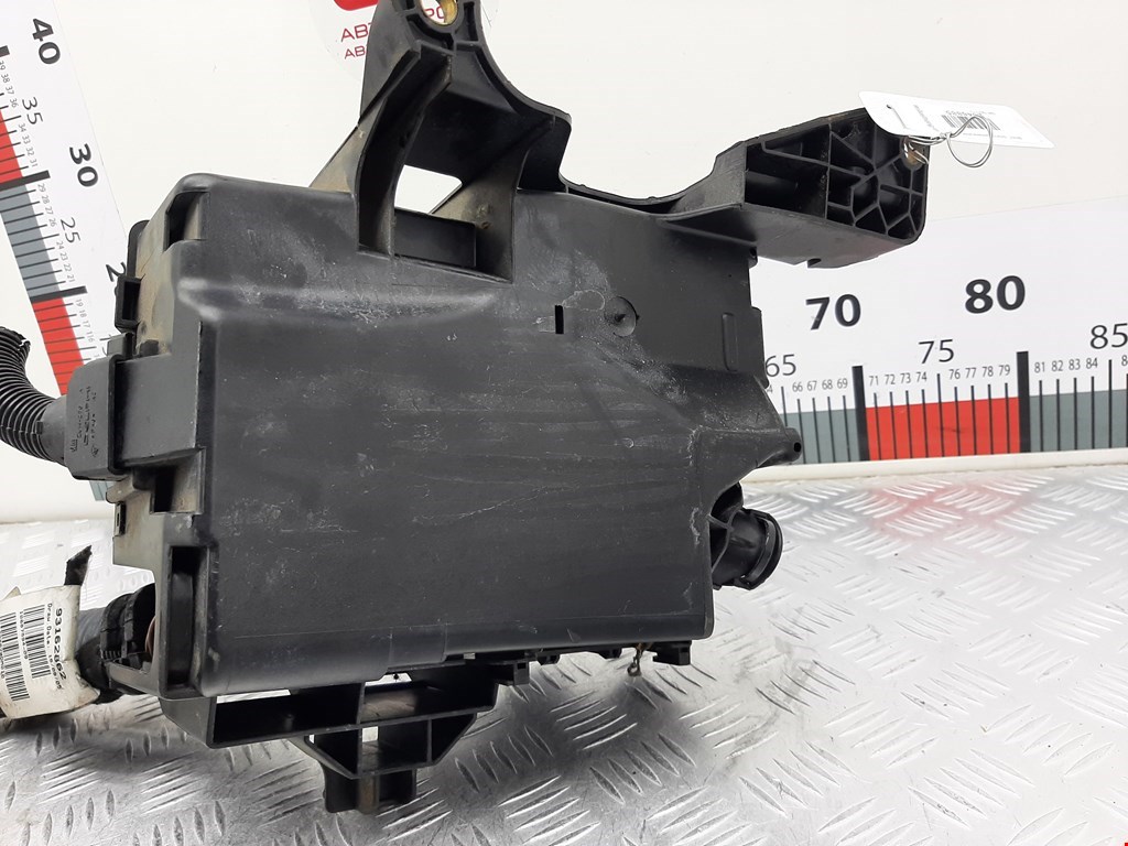 Датчик уровня в бачок омывателя OPEL Tigra B 2004-2009