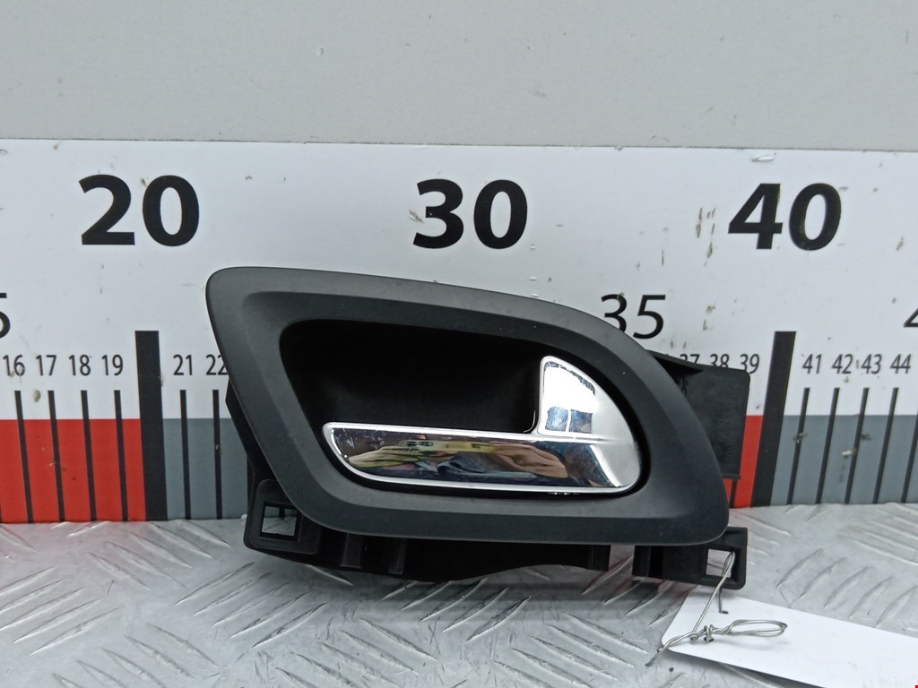 Ручка дверная задняя внутренняя правая PEUGEOT 308 2007-2015