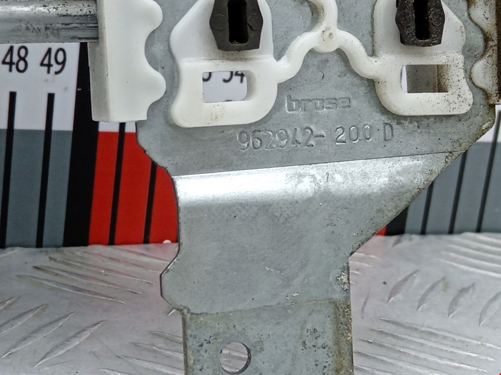 Стеклоподъемник задний правый PEUGEOT 308 2007-2015