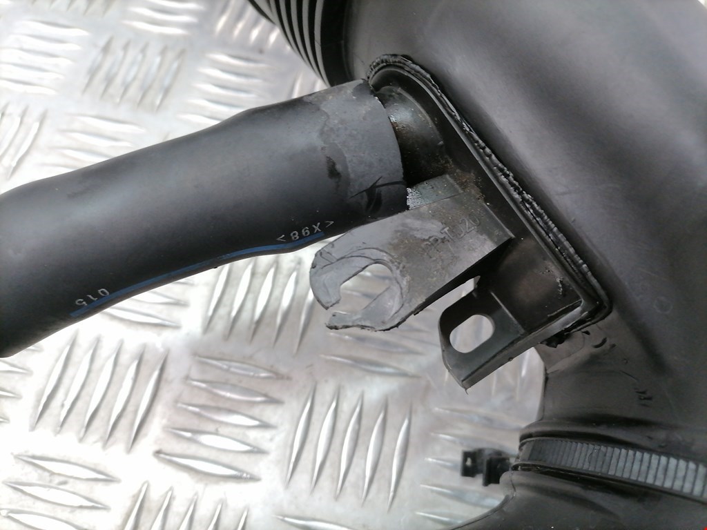 Патрубок интеркулера PEUGEOT 307 2001-2008