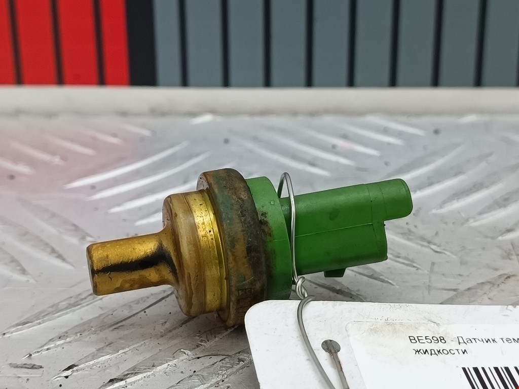 Датчик температуры (охлаждающей жидкости) FORD Focus II 2005-2011