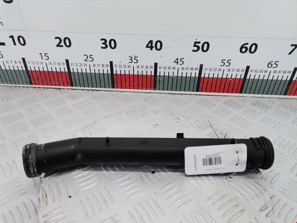 Патрубок VOLKSWAGEN Polo III 1994-2001