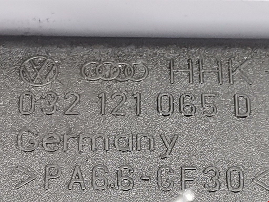 Патрубок VOLKSWAGEN Polo III 1994-2001