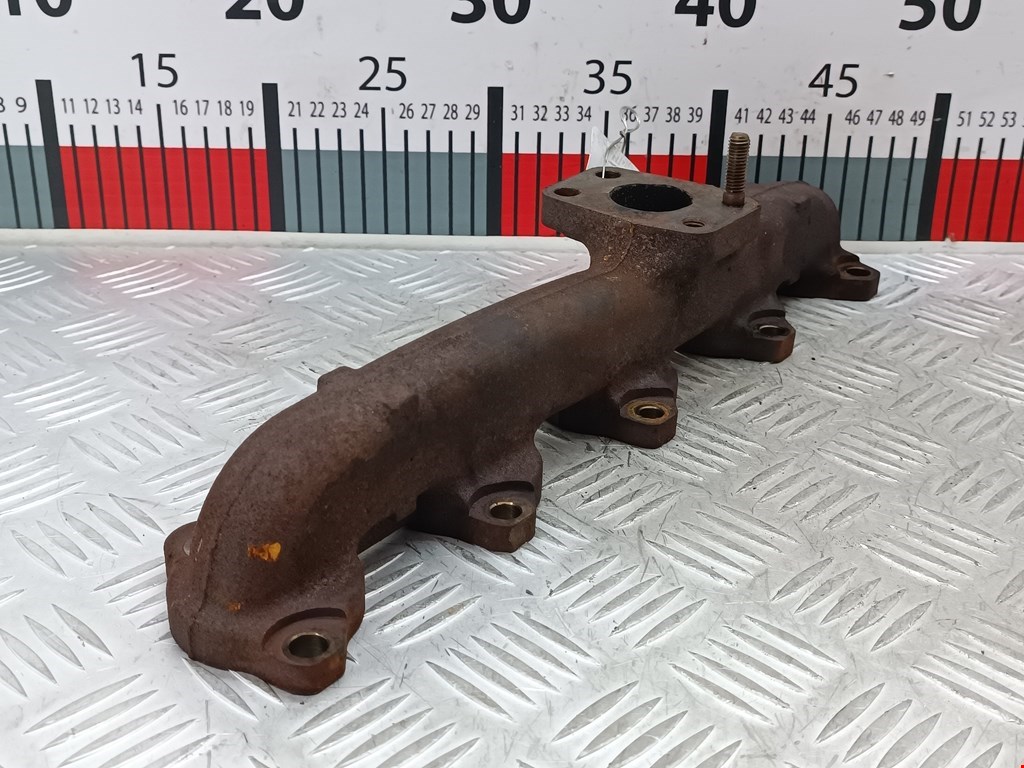 Коллектор выпускной FORD Focus II 2005-2011