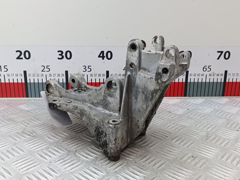 Кронштейн генератора CITROEN Berlingo 1996-2012