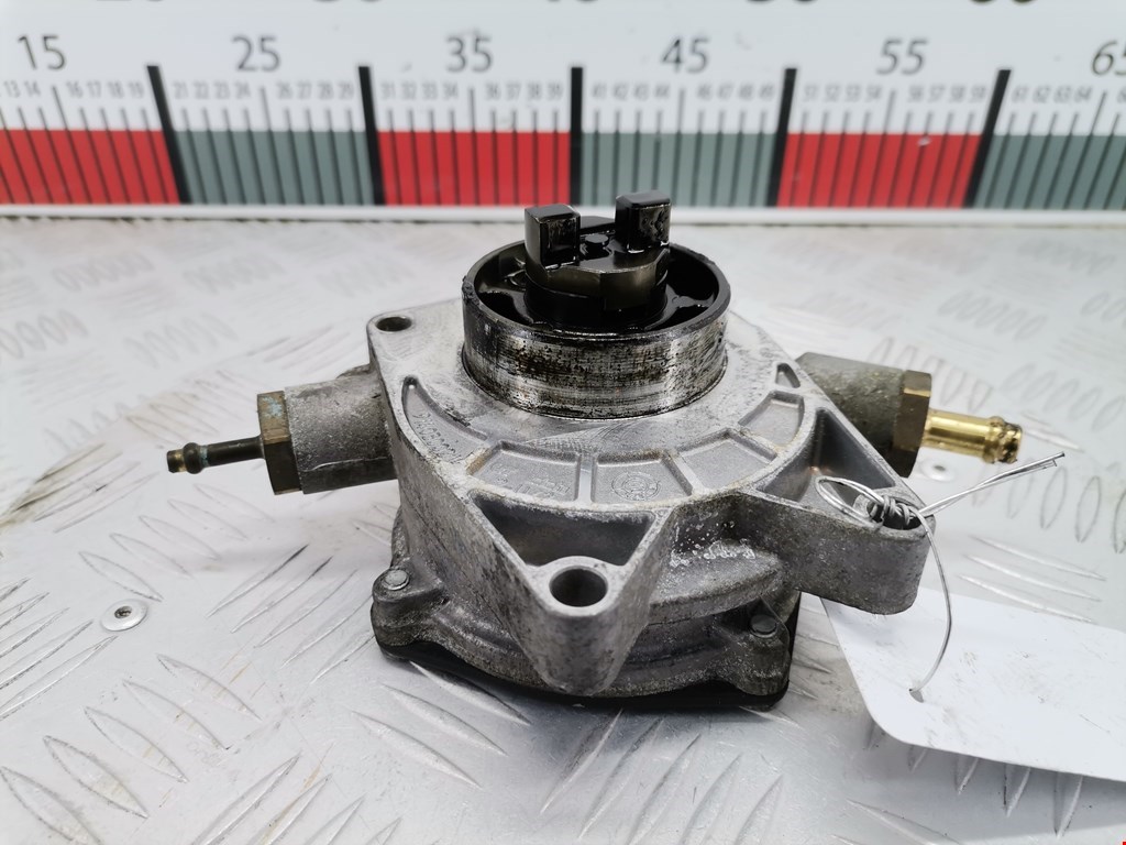 Насос вакуумный Chevrolet Nubira (2003-2010)