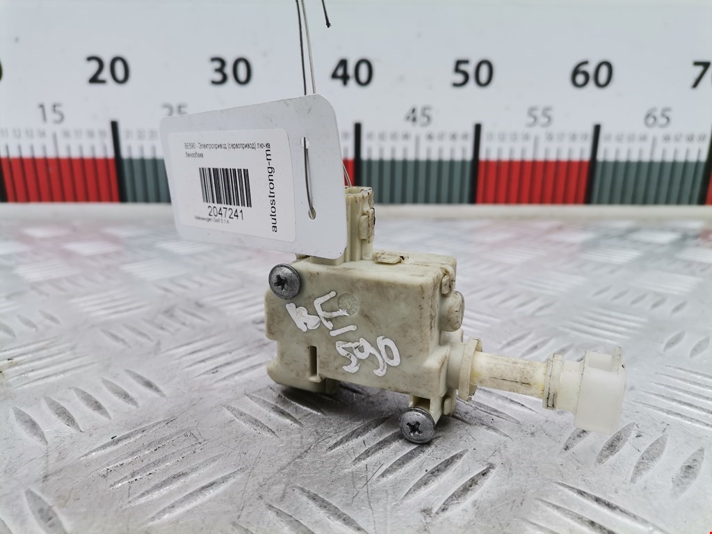 Активатор замка бензобака VOLKSWAGEN Golf V 2003-2009