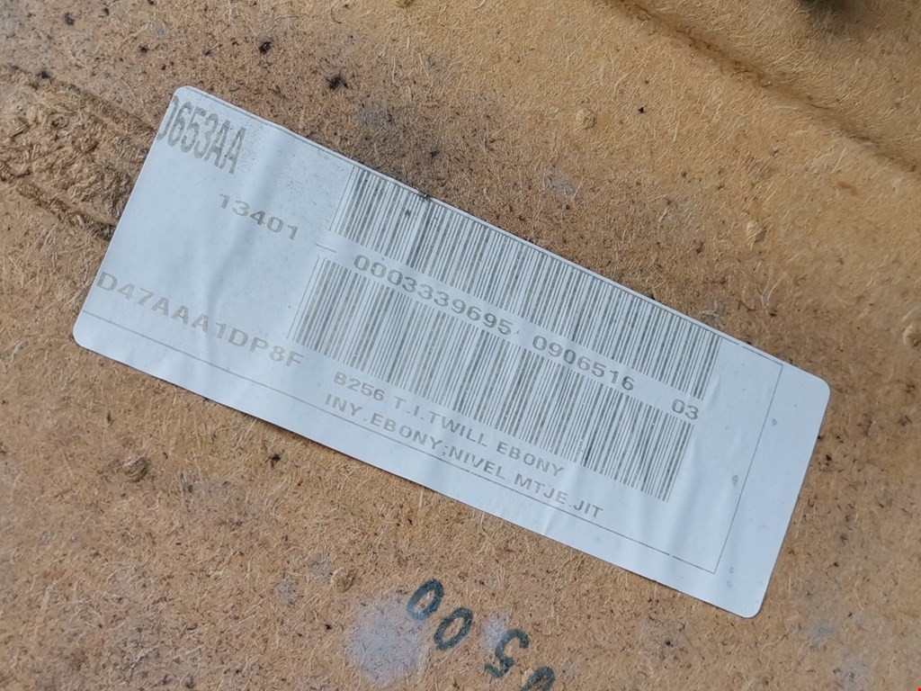 Обшивка двери задняя левая FORD Fiesta 2001-2008