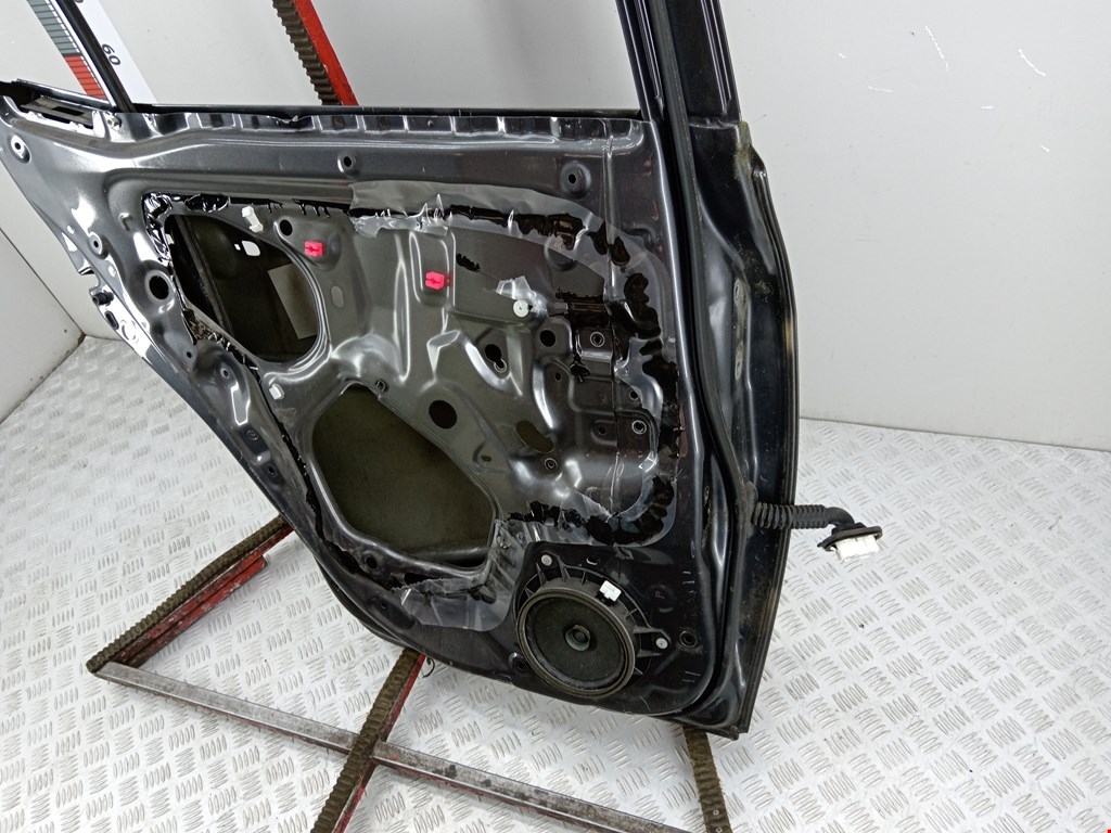 Дверь задняя левая TOYOTA Auris E150 2006-2012