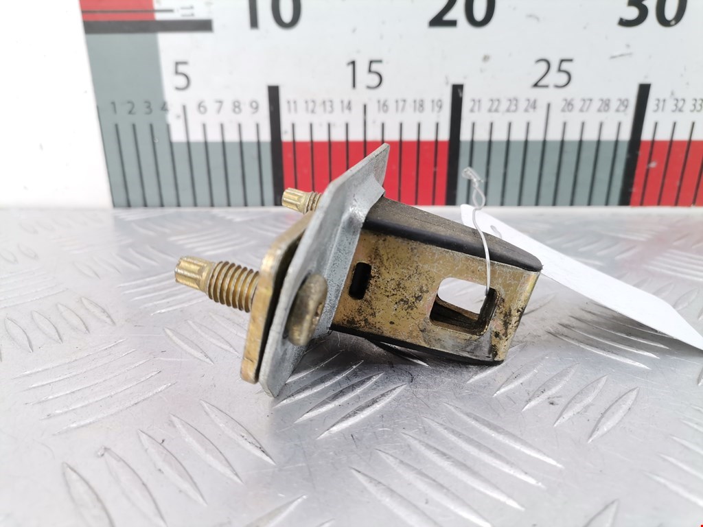 Замок багажника (крышки двери) OPEL Tigra A 1994-2001