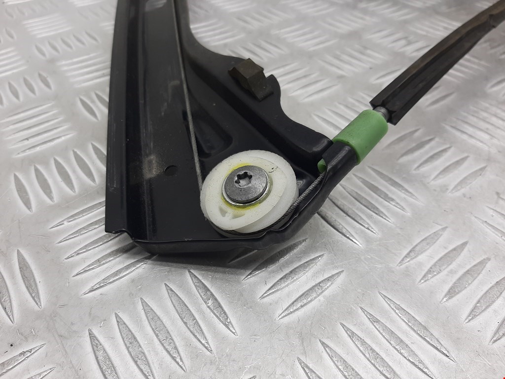 Стеклоподъемник передний правый VOLKSWAGEN Golf V 2003-2009