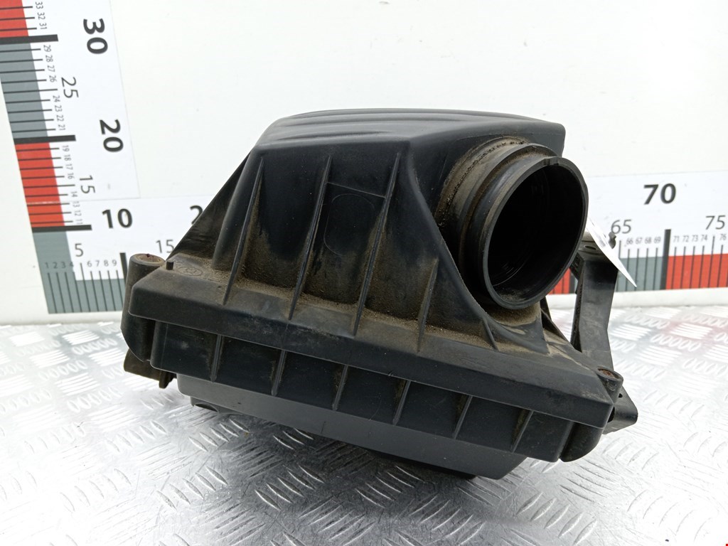 Корпус воздушного фильтра OPEL Combo C 2001-2011