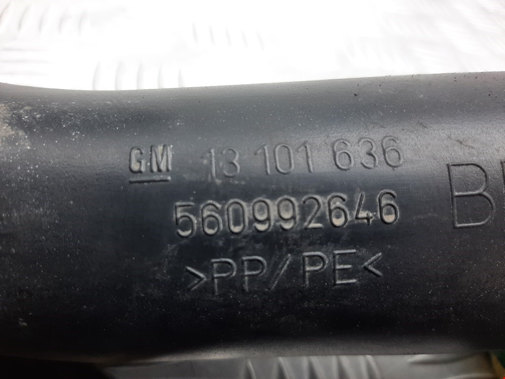 Патрубок воздушного фильтра OPEL Tigra B 2004-2009