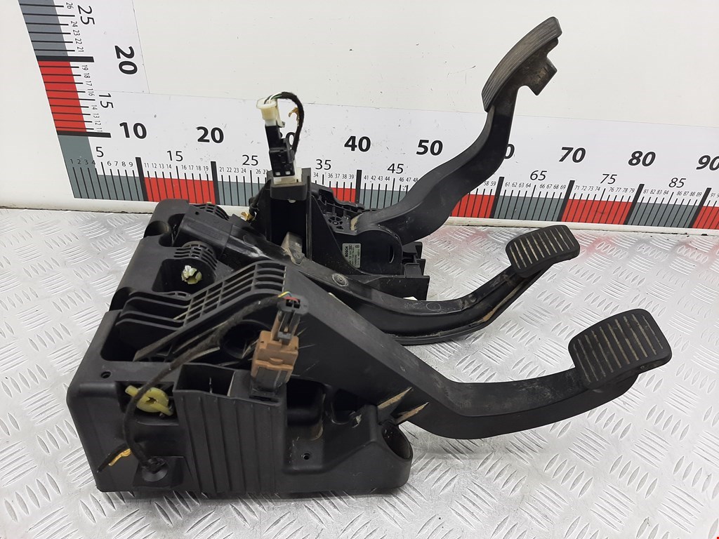 Блок педалей (педальный узел) PEUGEOT Boxer 250 2006-н.в.