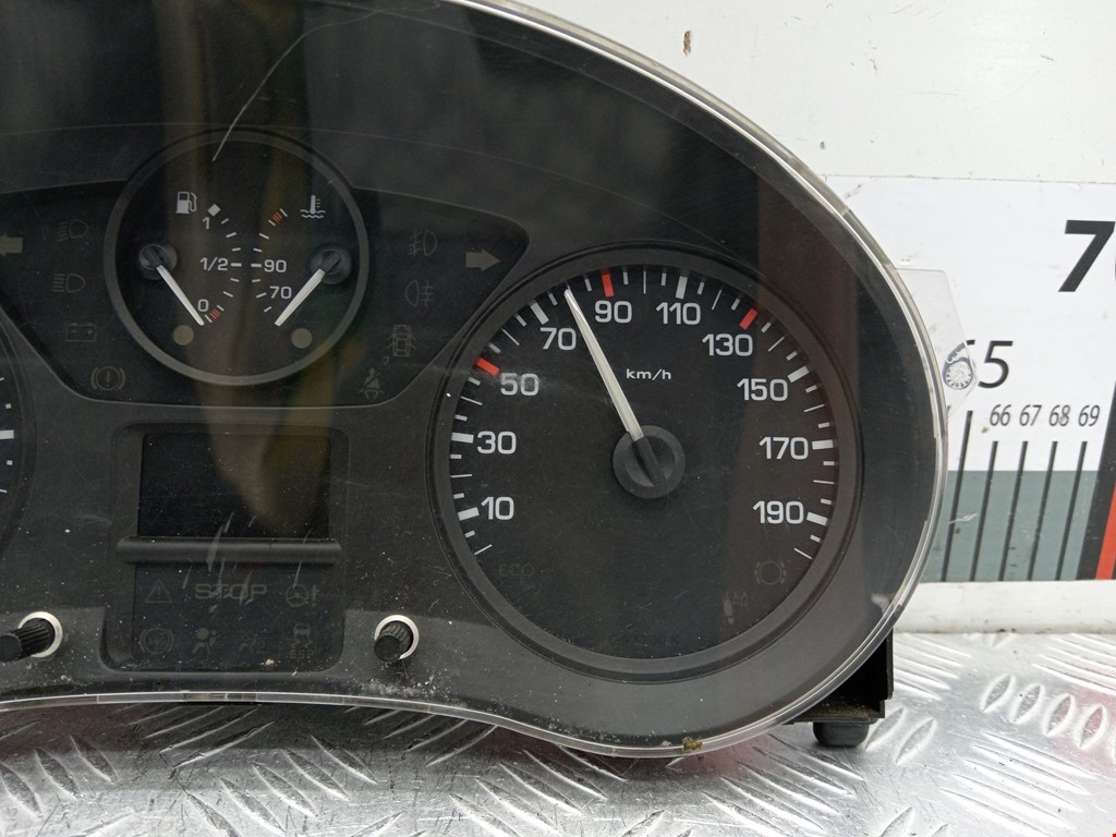 Панель приборов (щиток) CITROEN Berlingo 2008-н.в.