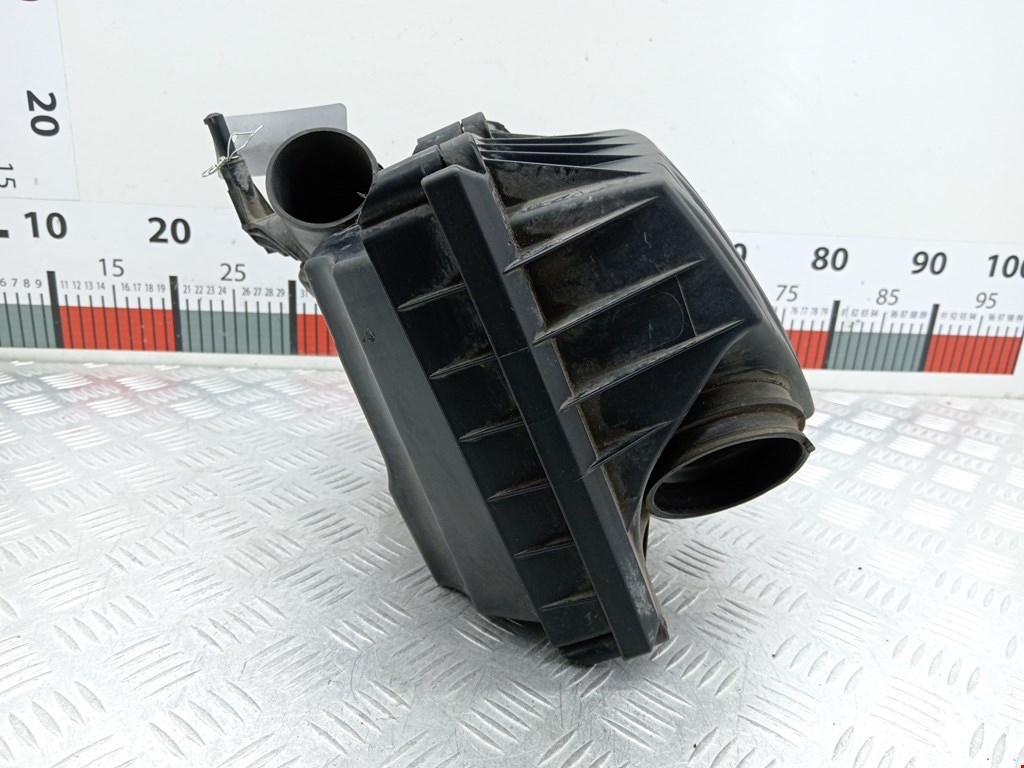 Корпус воздушного фильтра OPEL Combo C 2001-2011