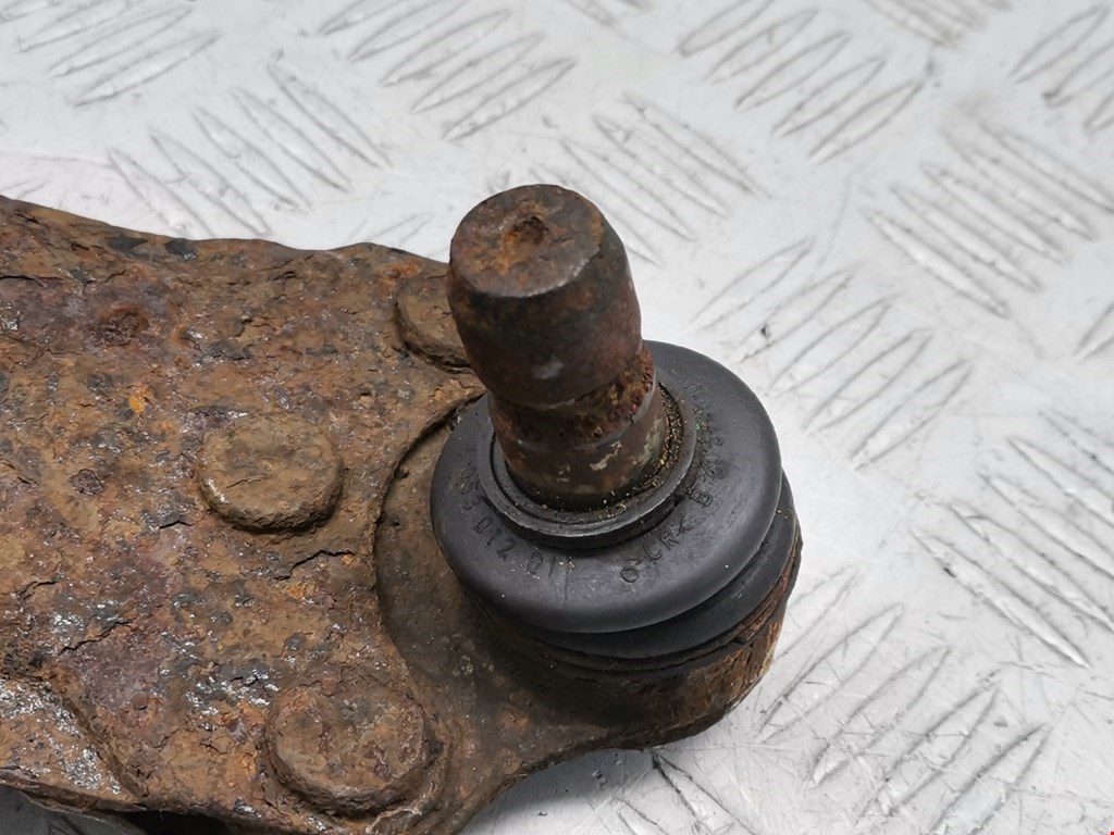 Рычаг передний правый OPEL Astra H/Family 2004-2015