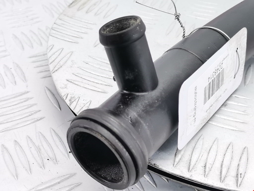 Патрубок VOLKSWAGEN Golf VI 2009-2012