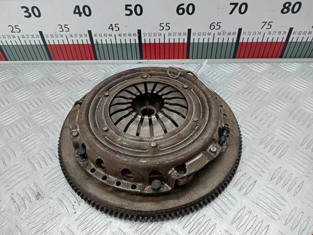 Маховик (демпфер сцепления) OPEL Corsa D 2006-2014