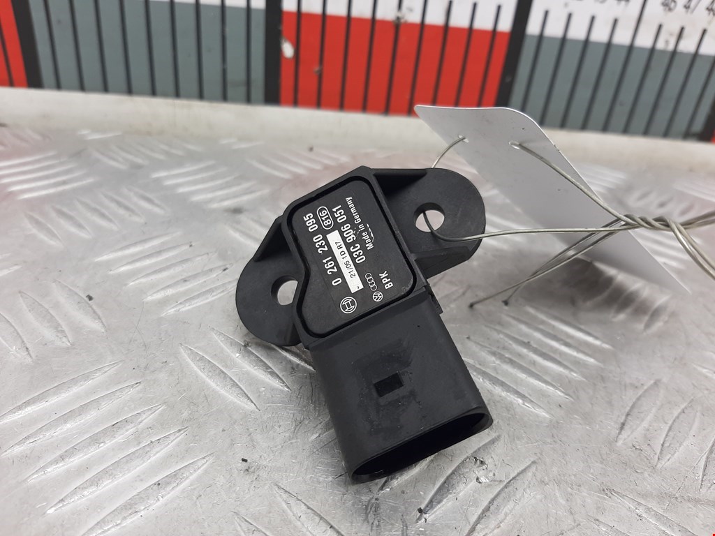 Датчик абсолютного давления VOLKSWAGEN Golf V 2003-2009