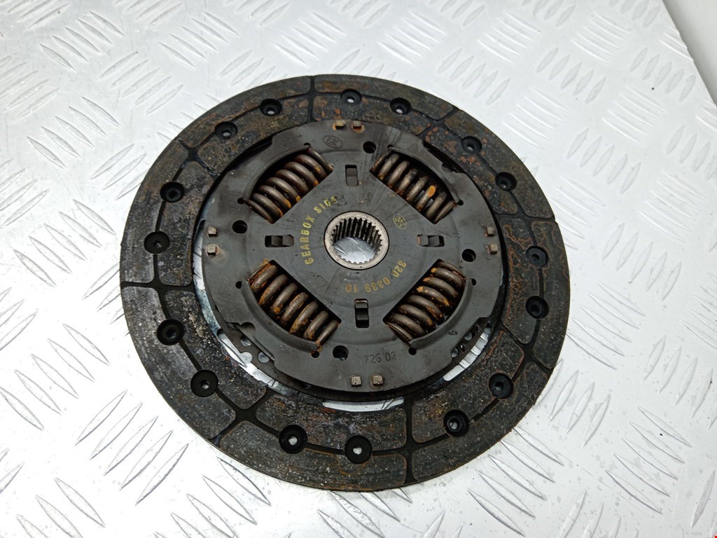 Маховик (демпфер сцепления) VOLKSWAGEN Golf V 2003-2009