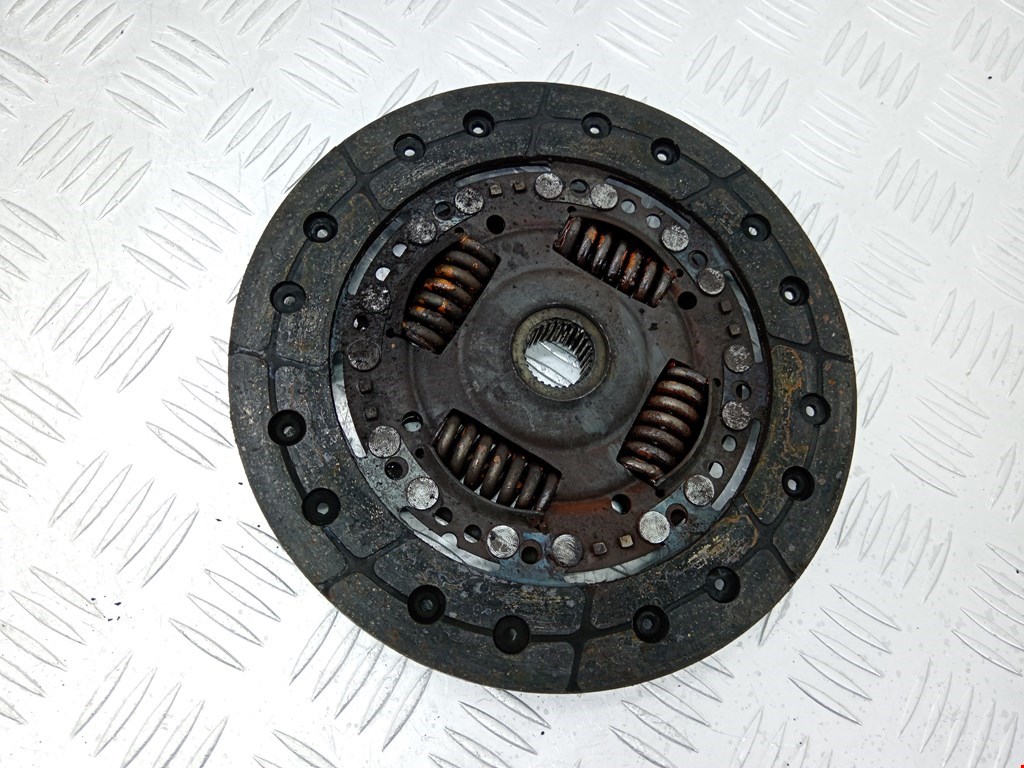 Маховик (демпфер сцепления) VOLKSWAGEN Golf V 2003-2009