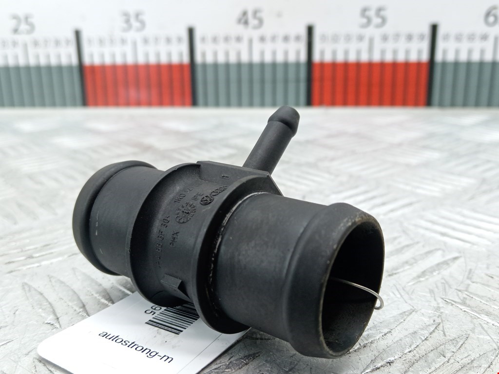 Тройник системы охлаждения VOLKSWAGEN Golf V 2003-2009