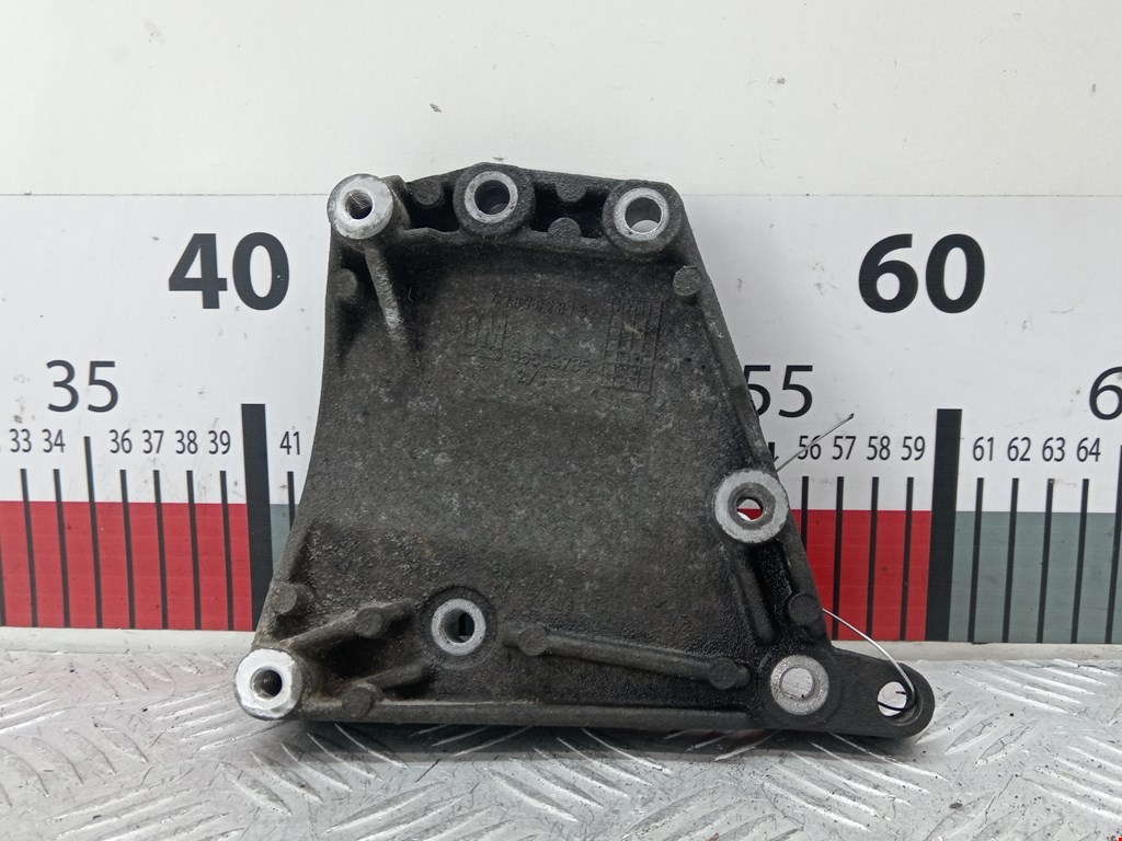 Кронштейн кондиционера OPEL Combo C 2001-2011