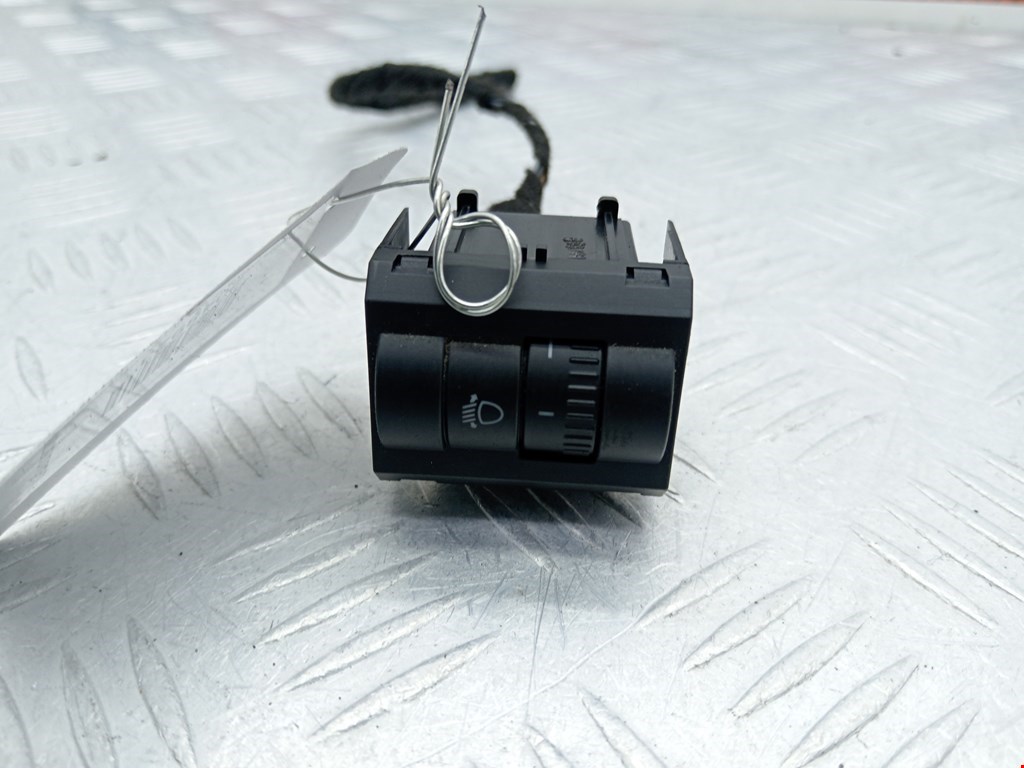 Кнопка корректора фар SKODA Octavia A5 1Z- 2004-2013